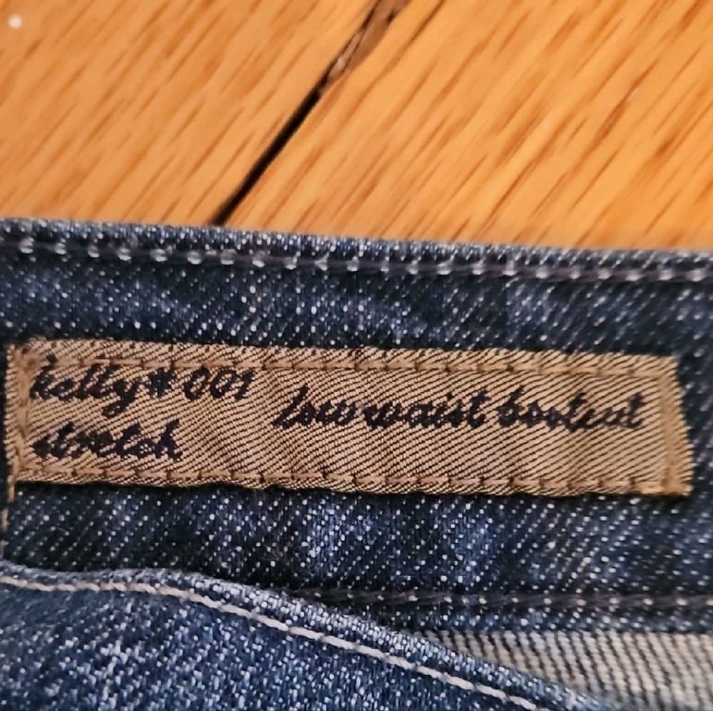 Citizens Of Humamity Low Waist Boot Cut, Sz 28 Blue Distressed Denim Jeans - Picture 2 of 12